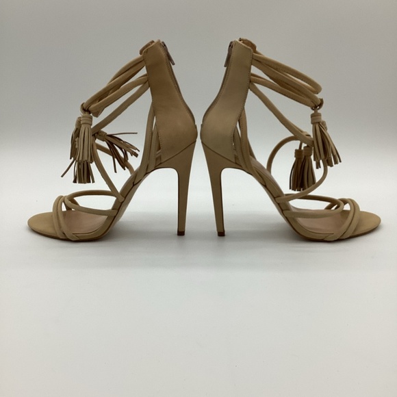 40. ALDO Beige Tassel Pumps NWOT Size 9 - Picture 1 of 9